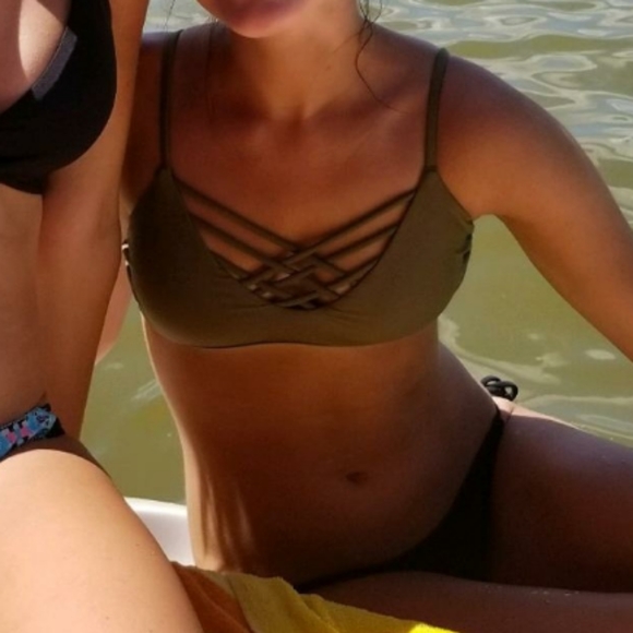 Hollister Other - 🟣Host Pick🎉 Green Hollister crisscross bathing suit top
